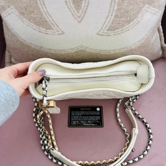 CHANEL GABRIELLE BAG (AUTHENTIC) - Picture 6 of 10